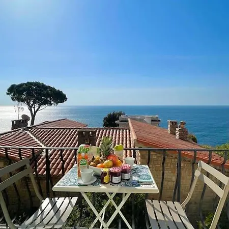 Cosy Appartement, Vue Mer Panoramique Semesterbostad